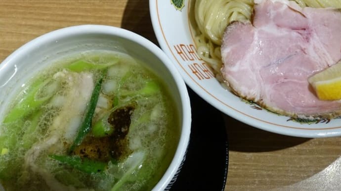 【限定】せせりと九条ネギの出汁昆布水つけ麺＠麺 鍾馗