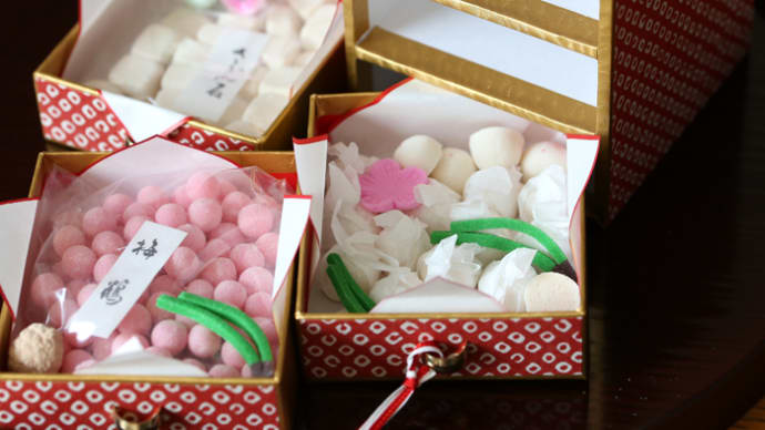 京都西陣和菓子老舗 塩芳軒の千代たんす