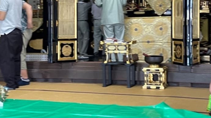 お寺もお磨き!
