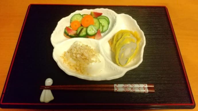 夕食と井筒ワインのコンコードロゼ