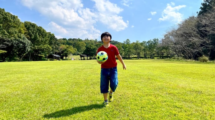 森林浴しながらサッカー。讃岐うどん＆灸まんあるよ😊