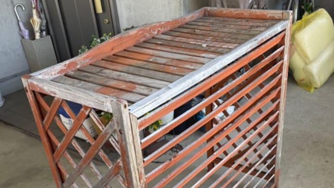 エアコン室外機のカバーを塗装2