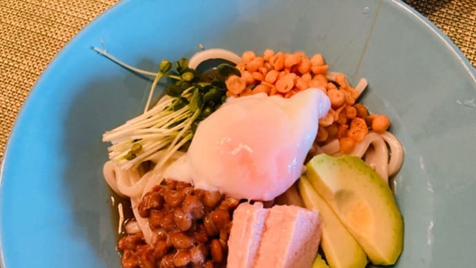 ぶっかけうどんのランチ&ケーキでティータイム♪