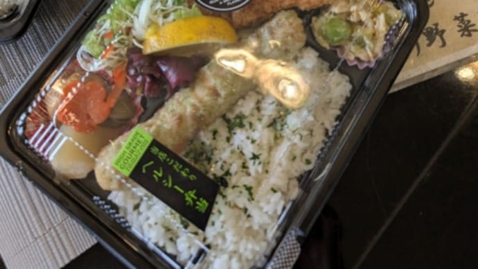【#hanacafeマルシェ】全粒粉パンやチキンチーズバーガーなど完売に…