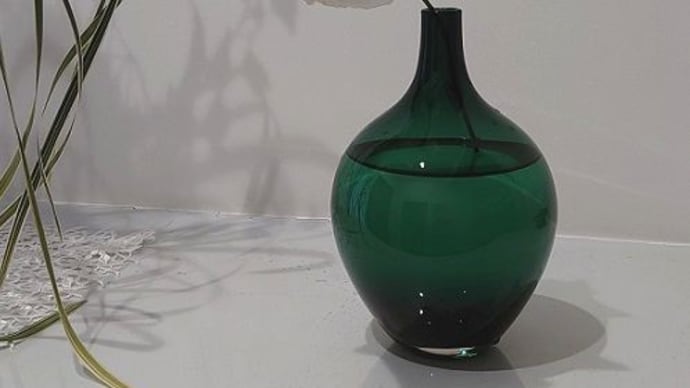 純白のバラ