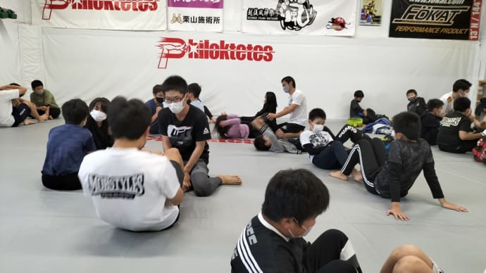 (土)キッズ格闘技クラス09:30〜