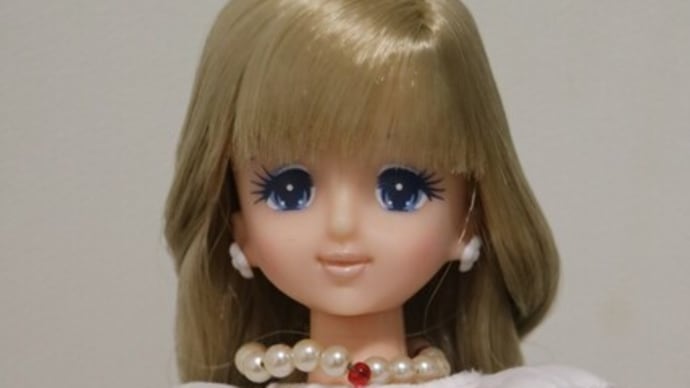 エクセリーナとマリーンと小さなクローゼット神戸三宮販売初代ジェニー