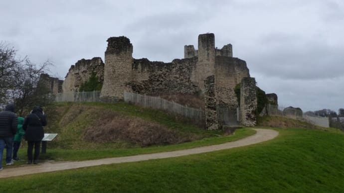 コニスボロー城(Conisbrough Castel)