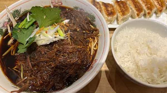 ミシュランも認めた「餃子専門店　天一」の牛肉湯麺と餃子セット！