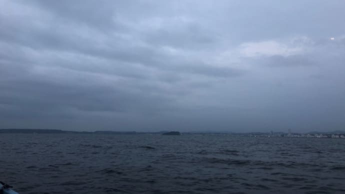 潮が速いとやりづらいけど・・・活性高いね('ω') 東京湾 中深海スロージギング便 2020/6/8