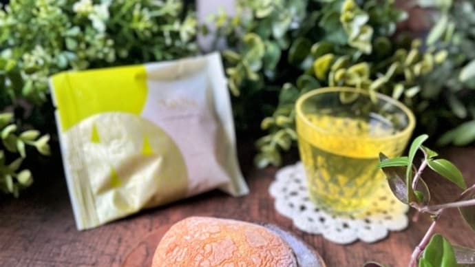 ナボナパイナップルクリームと川根茶