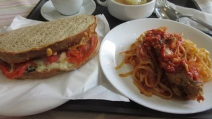 カフェ ラ ガラッシア(Caffe La Galassia)、パニーニ&本日のパスタにエスプレッソを追加