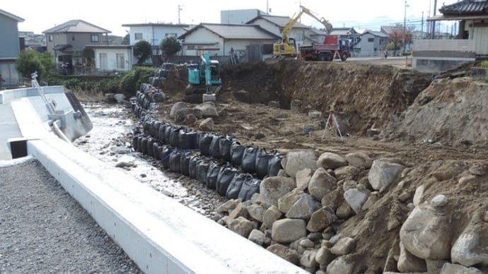 市道堂垣内広池山線工事の今