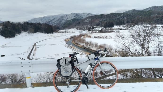 松本平の南の方は白一色なのに、北には全く雪が無い