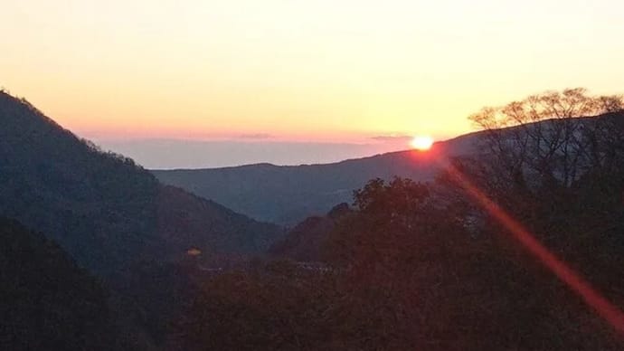 箱根の朝日と小田原一夜城