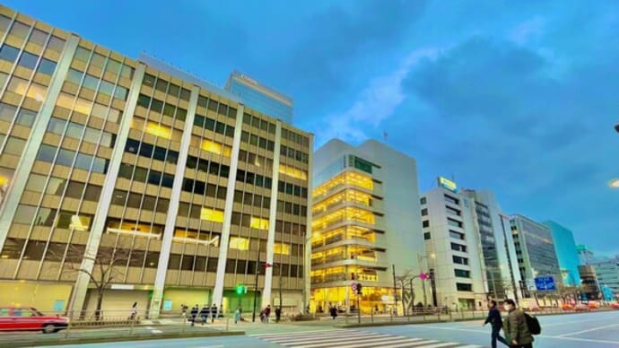 今思うと、君の横顔しか知らない(八重洲ブックセンター閉店)