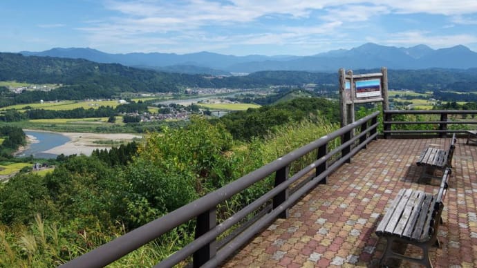 8月31日 夏の終わりのひまわり畑・小千谷市山本山
