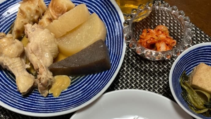 手羽元と大根のおでん風とコストコで買った物