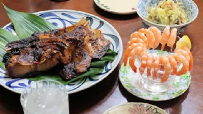 ドーンッ と『 本マグロのカマ 』