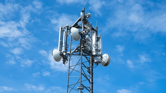 総務大臣、電波オークションは「事業者ヒアリングや海外事例をふまえ検討」