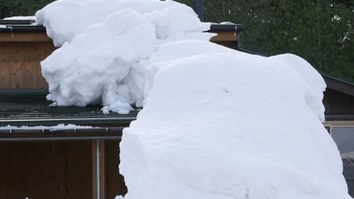 月岡温泉の雪