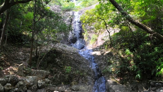 深谷の滝 （ミタニノタキ）