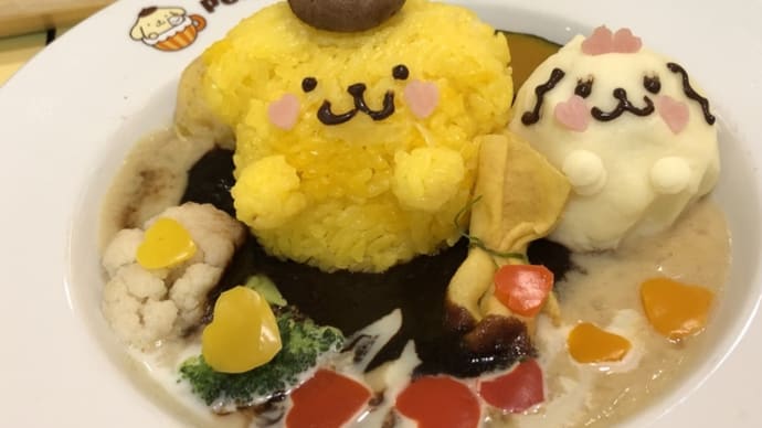 【梅田】「ポムポムプリンとマカロンのラブラブ2色カレー」(ポムポムプリンカフェ 梅田店)