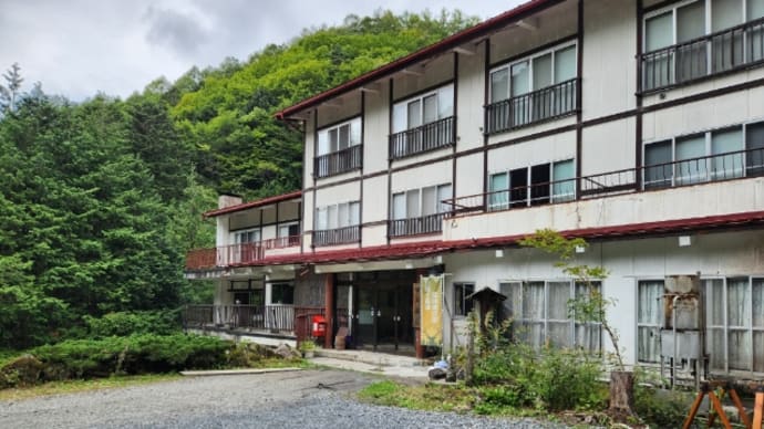 帰る日。 明治温泉へ。