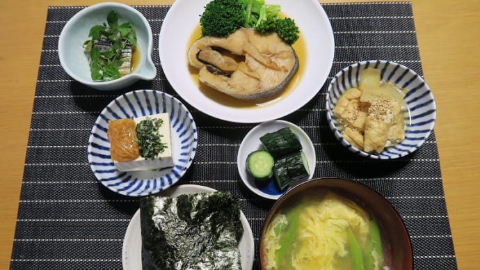 銀鱈の煮付け、炊屋食堂の田舎定食・・・家庭の味。