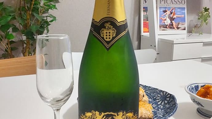 5月1日 ミニ鶏ハンバーグ&ピザ飲酒。