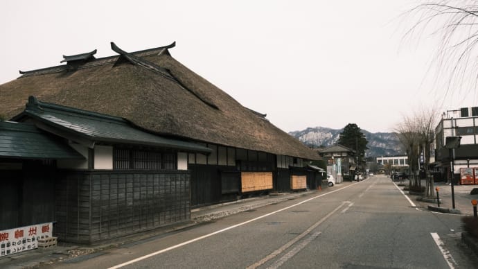 大邸宅を見学する