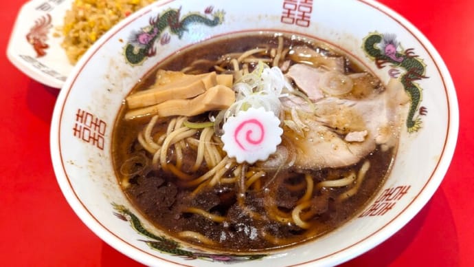 町の中華栄楽@千葉 あの『富喜製麺所』が2年の空白を経て「町中華のお店」に大変身! 富喜製麺所の麺を使った中華そばとは?!