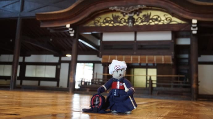 赤胴ミモロが伝える「東の講道館、西の武徳殿」と呼ばれた日本武道の聖地「武徳殿」と「剣聖　内藤髙治先生顕彰碑」