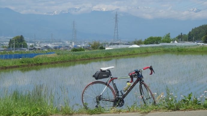 勝弦峠と横川の谷