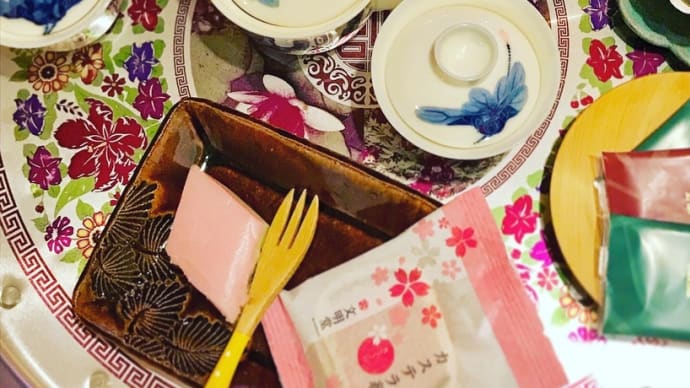 台湾茶とひな祭でおやつ時間