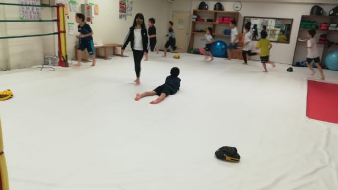 キッズ格闘技18:30〜