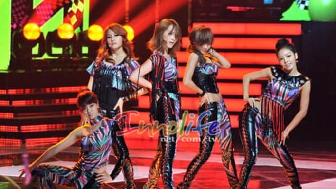  Achievements of "KARA" and "Girls' Generation" (December 2011)