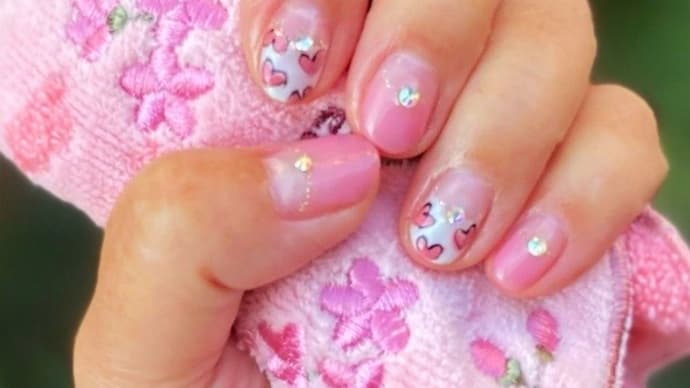 新色ピンク♡バレンタインネイル