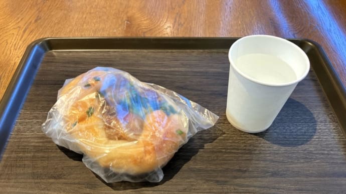 「どんぐり大通店」 限定×3のレアな惣菜パン