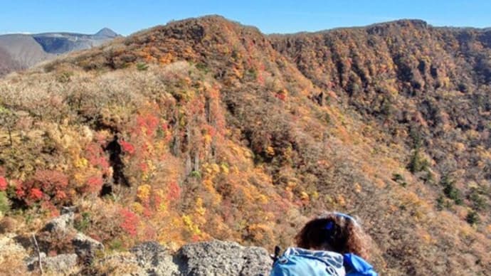 ５日.韓国岳と大浪池の紅葉は