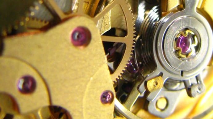 ETA社の自動巻き機械が入っている時計とロンダ社の機械の時計を修理です