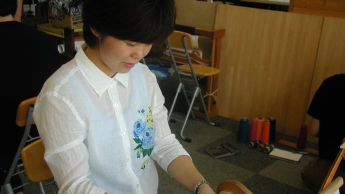 TCC・竹島クラフトセンター、ひとり旅・竹島で手織り体験