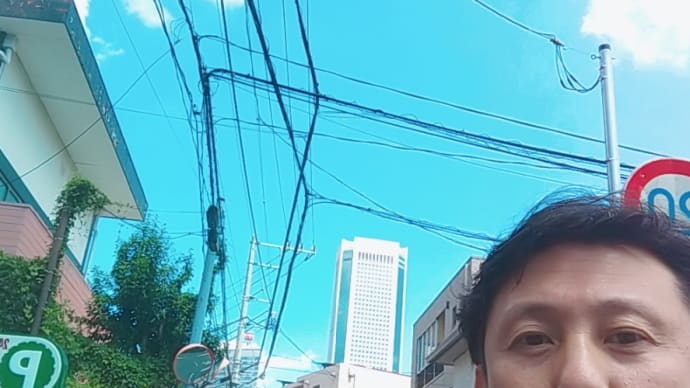 粛々とはじまり