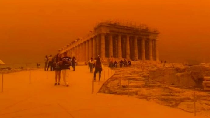気になるニュース2。〜サハラからの粉塵によりギリシアがオレンジ色に染まった〜