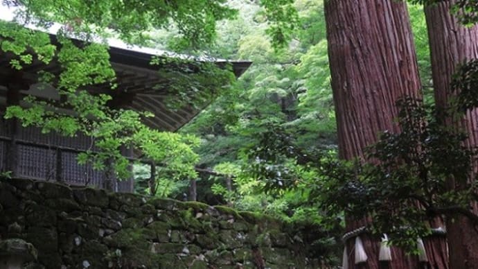 百済寺 本堂と天国の門