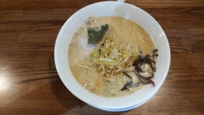 哲麺