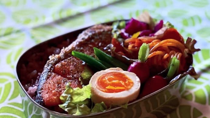 私弁⭐︎鮭のムニエル弁当♪
