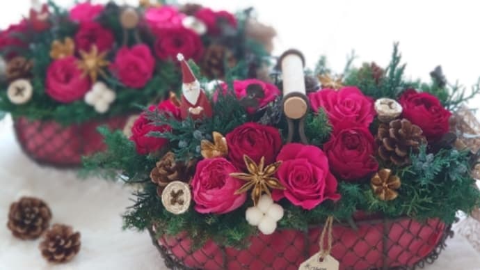 サンタさんが入ったクリスマスアレンジ