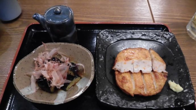 日本の晩酌、蕎麦屋で一杯