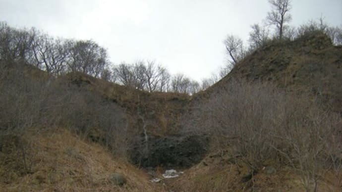 旧浜益村の滝【送毛海岸の滝4】